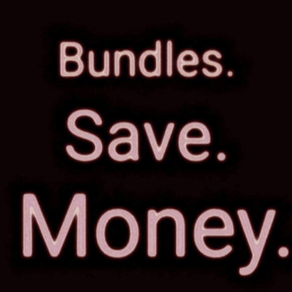 Little Flower Blossom Earrings 3D Gold Flowers Modern Botanical Nature New - Picture 5 of 5